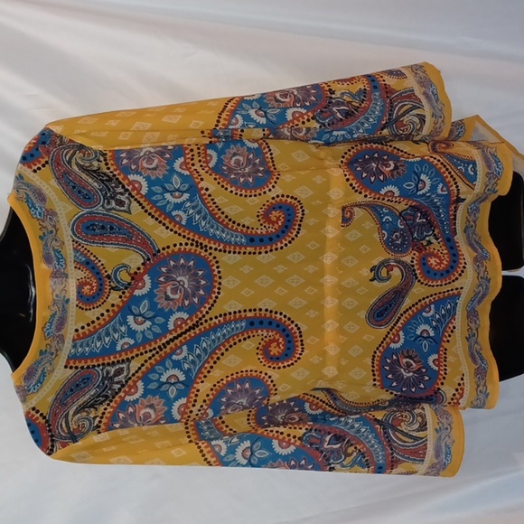 Flying Tomato, bell sleeve, printed top, tie waist - Picture 5 of 7